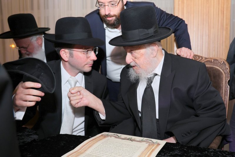 באדיבות המצלם