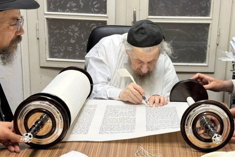 אלעזר פיינשטיין