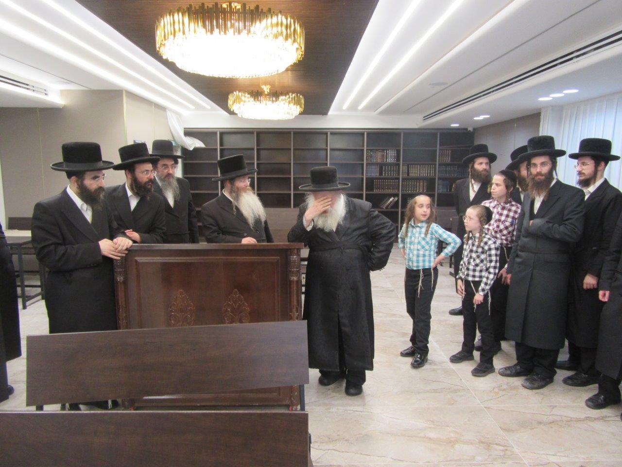 באדיבות המצלם