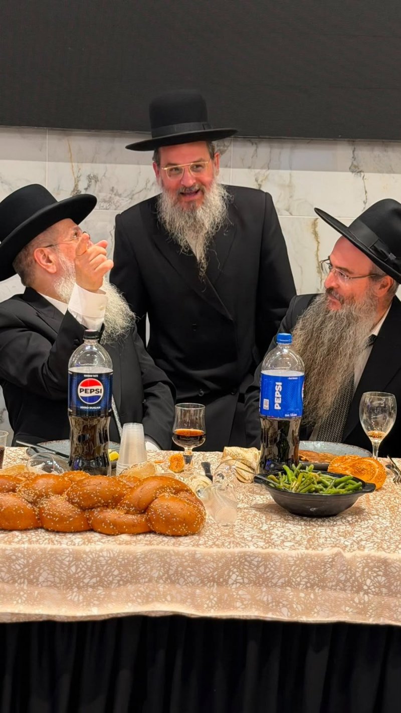 באדיבות המצלם