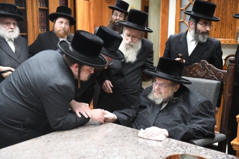 אנשיל בעק