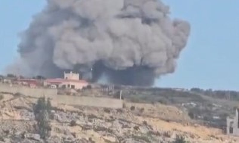 בתוך תחנת הרדיו: המפקדה של חיזבאללה הותקפה | צפו בתיעוד