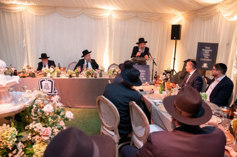 דניאל נפוסי ומאיר זלזניק