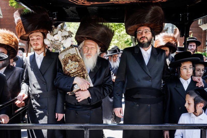 אברומי בלום