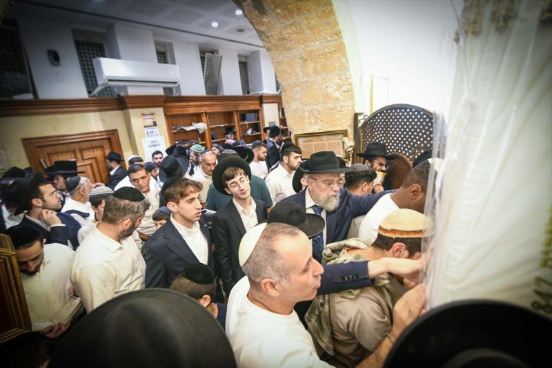 ארי קופרשטוק