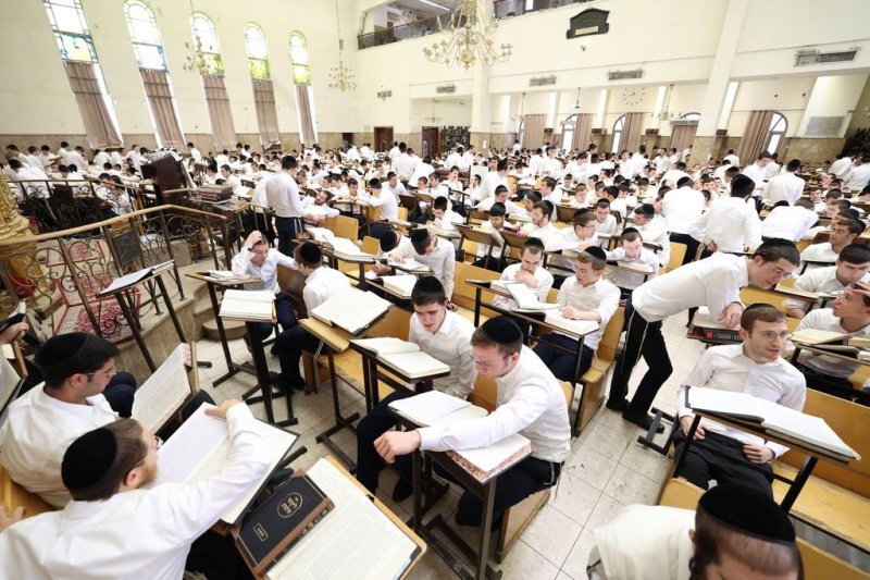 באדיבות המצלם