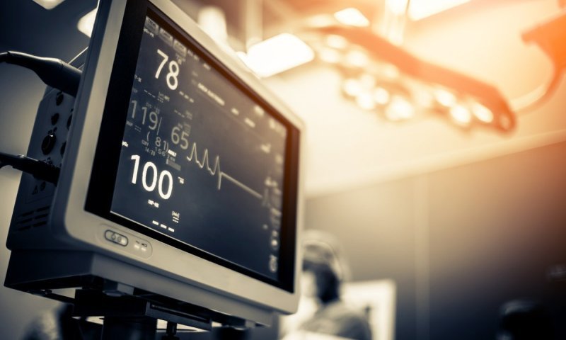 כך מכניסה קטאר מיליונים לישראל מאחורי הגב של הרשויות