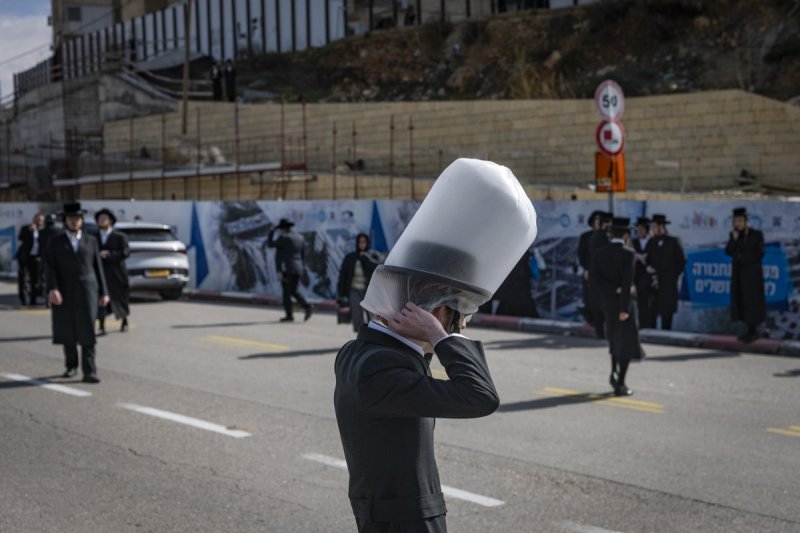 חיים גולדברג, פלאש 90