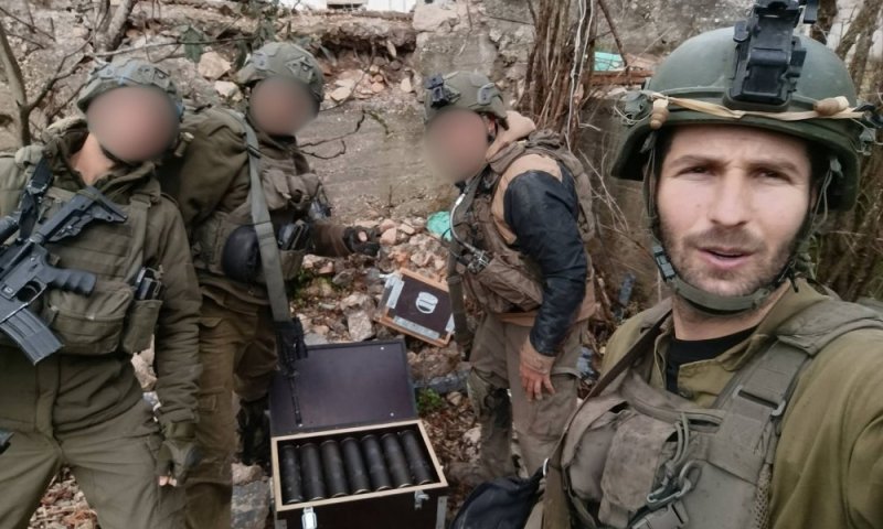 ישהה לצד בנו שנפצע קשה בפיגוע: השגריר לייטר נחת בישראל 