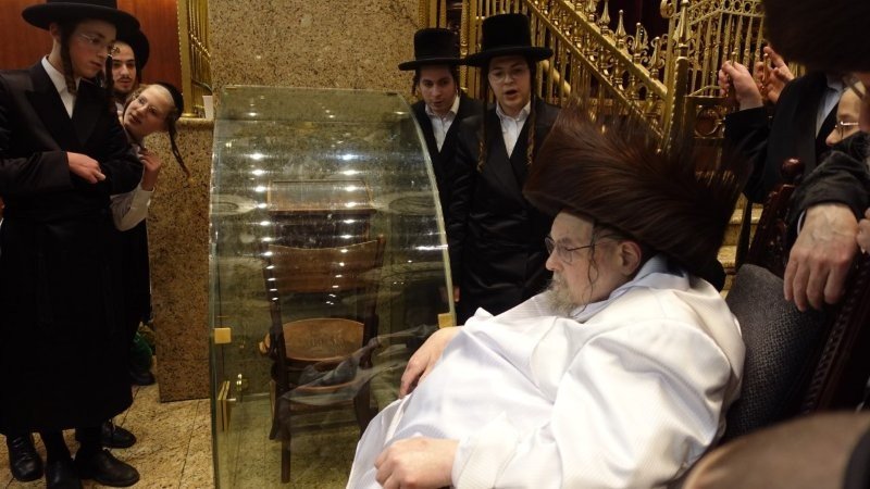 אנשיל בעק וא.מ.ש