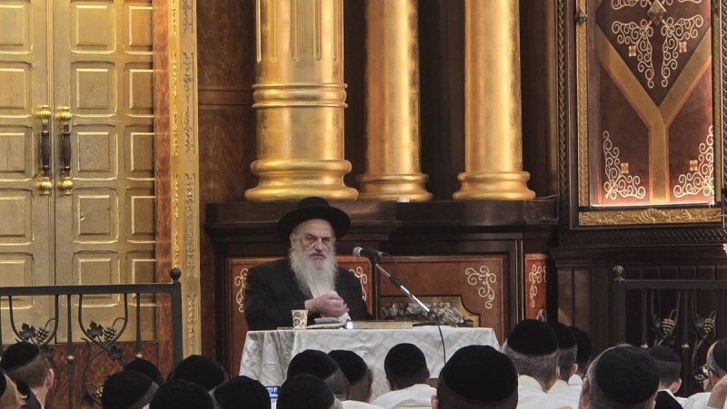 באדיבות המצלם