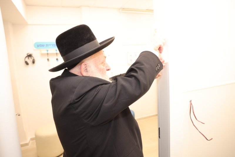 ח. לאופר וי. מזרחי