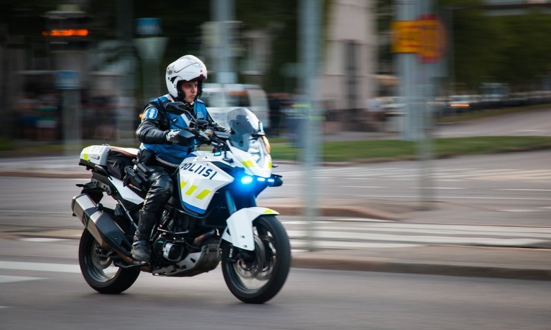 דלתות פתוחות: פריצות מסתוריות לבתי פוליטיקאים בפינלנד