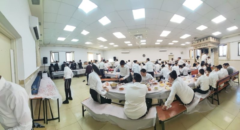 באדיבות המצלם