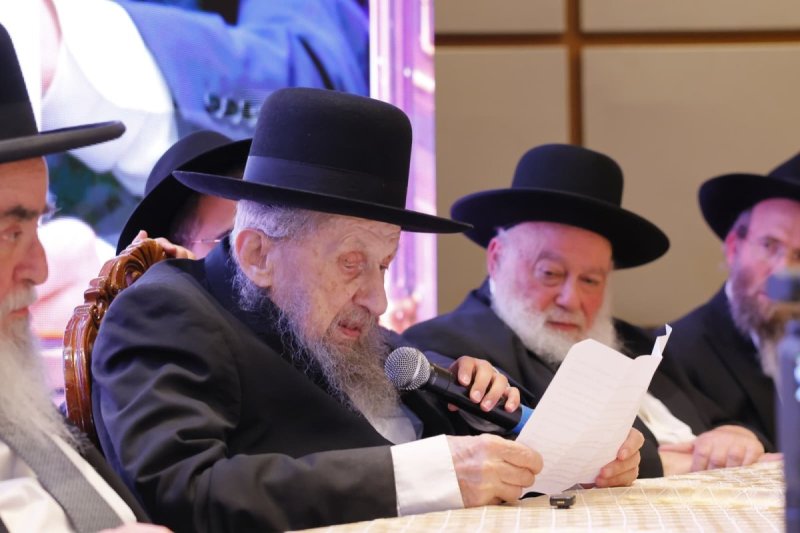 יעקב נחומי, שמוליק קורלנסקי ואלעזר פיינשטיין