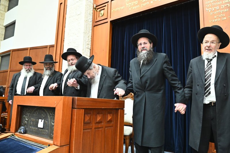 שוקי לרר