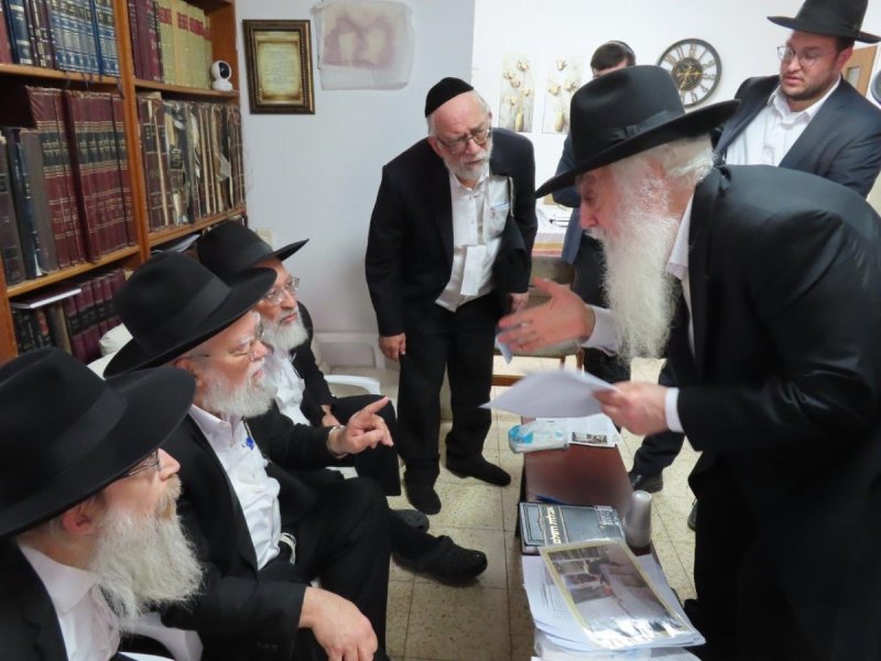 באדיבות המצלם