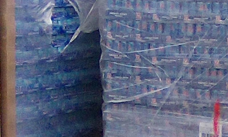 אנרגיה לטרור? משלוחי משקאות XL נכנסו לרצועת עזה כ"סיוע הומניטרי"