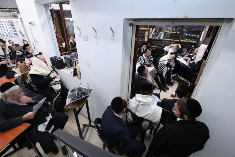 באדיבות המצלם