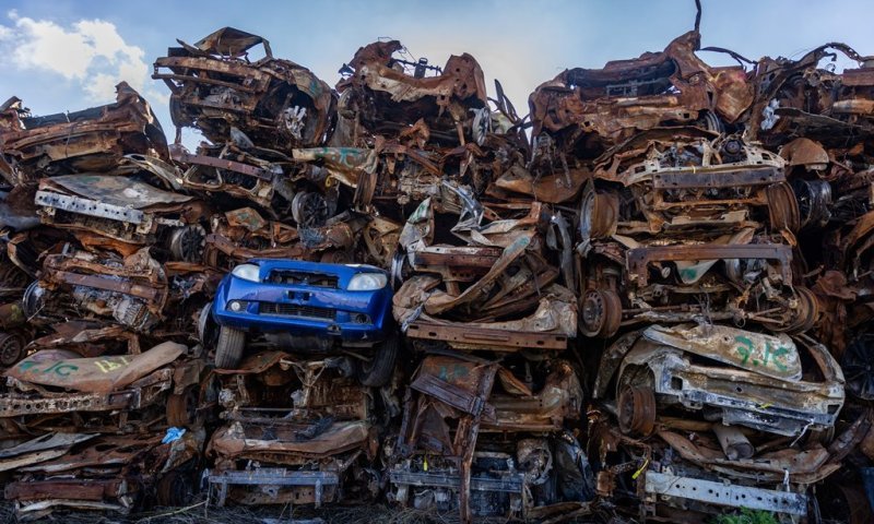 זוכרים את המורשת: יותר מ-1,500 מכוניות שרופות נאספו מהנובה