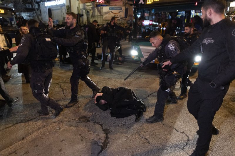 חיים גולדברג, פלאש 90