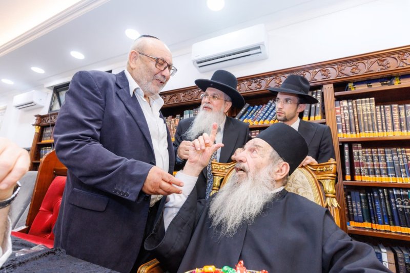 אלעזר פיינשטיין