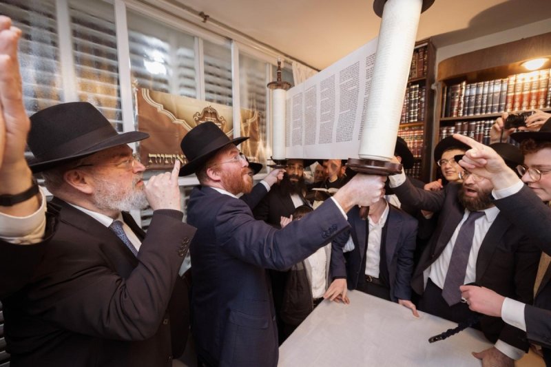 באדיבות המצלם