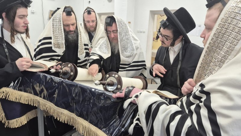 באדיבות המצלם