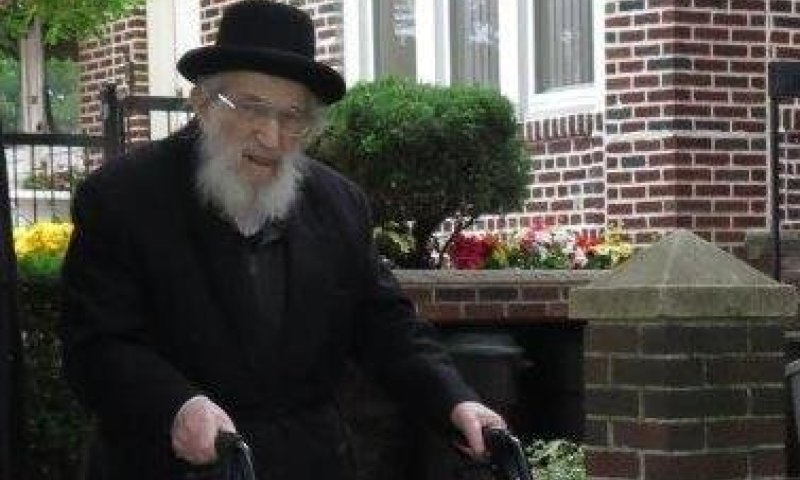 בגיל 99: נפטר הרה"ח ר' יצחק אייזיק צבי כץ ז"ל זקן חסידי ויז'ניץ
