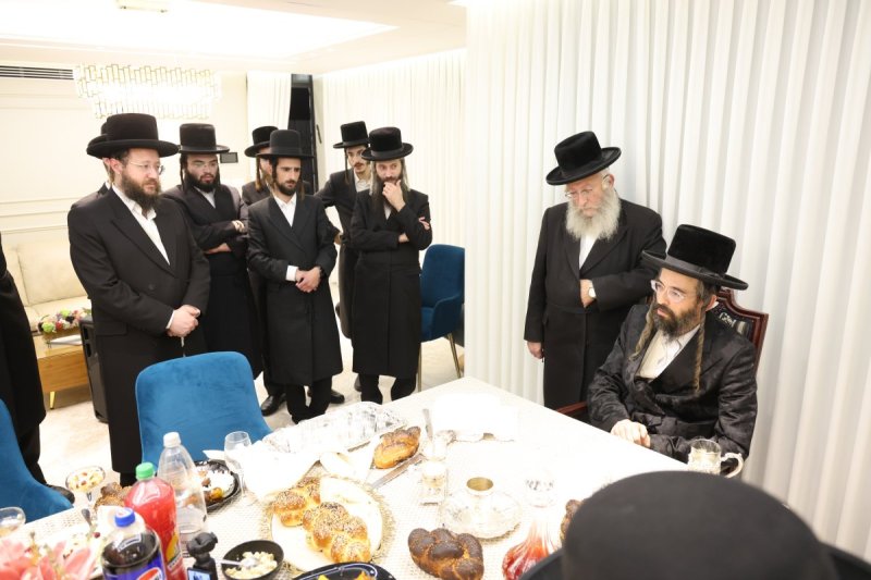 באדיבות המצלם