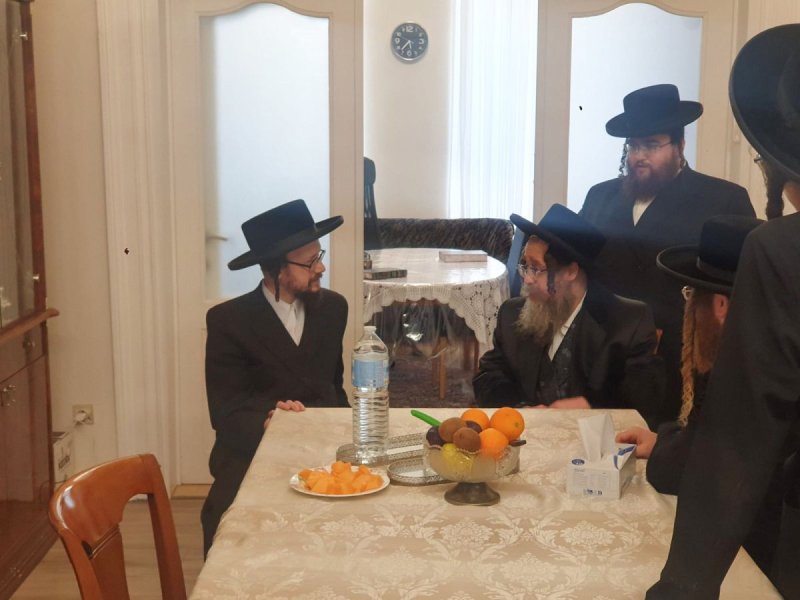 משה קאהן ומ.א. נוימן