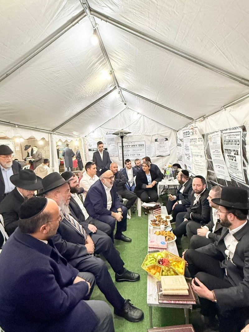 באדיבות המצלם