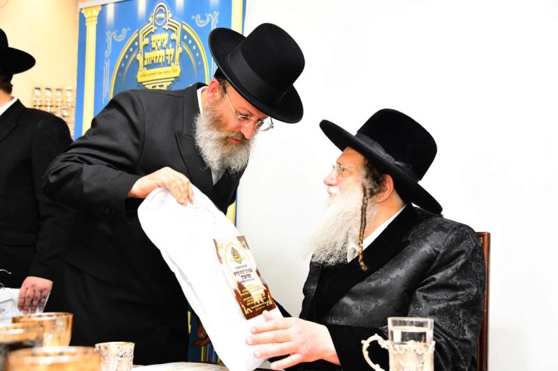 שוקי לרר