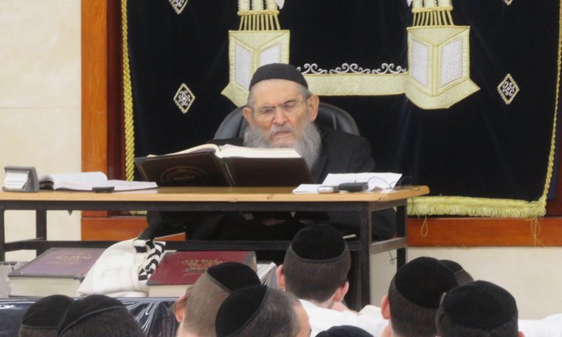 בקשו רחמים: ראש הישיבה עובר צינתור ברגלו עקב זיהום