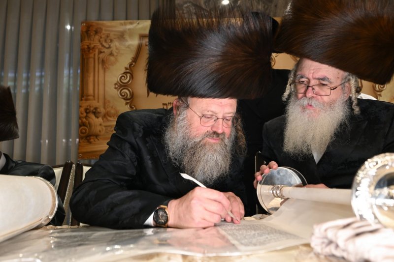 משה גולדשטיין, דוד ארזני ומאיר לביא