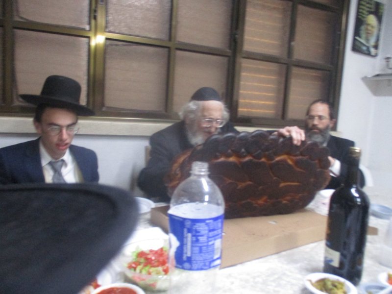 באדיבות המצלם