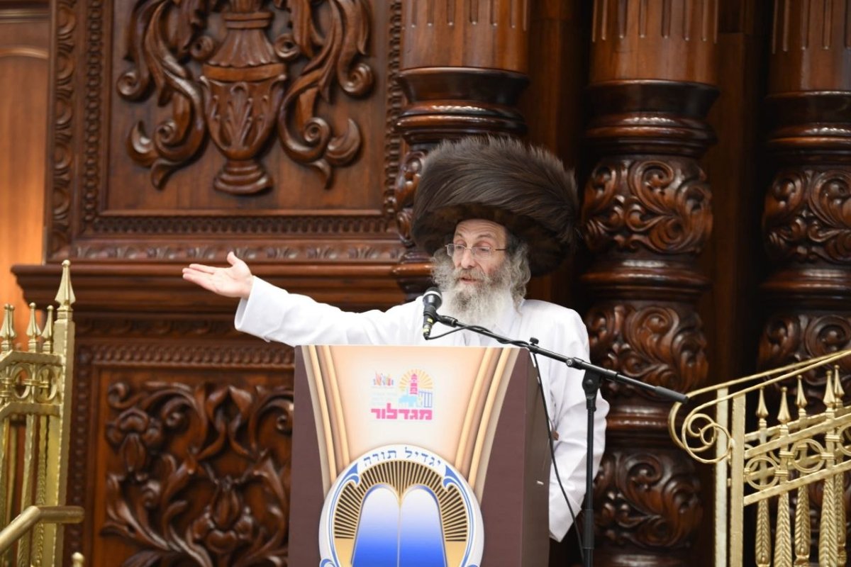 אנשיל בעק
