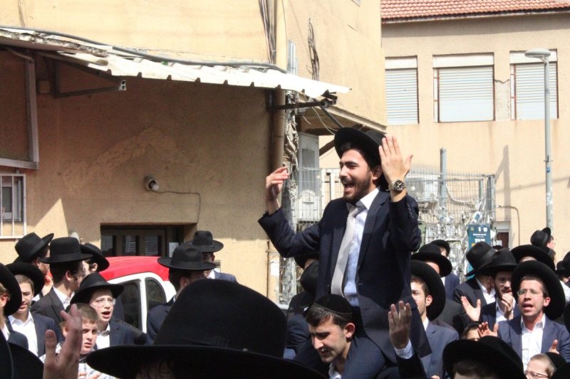 באדיבות המצלם