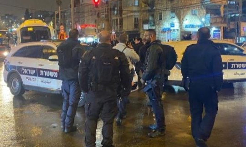 חסימות בירושלים ובבני ברק: עשרות חרדים מחו על חילול שבת, ילדה נפגעה מרכב