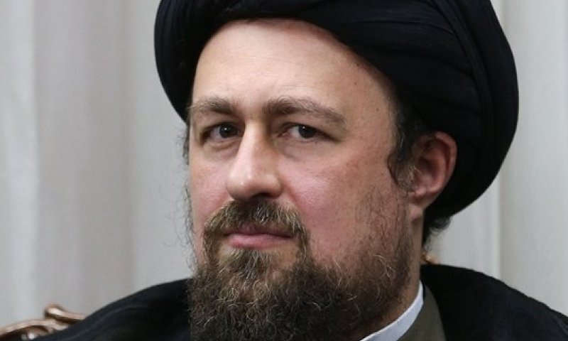 דם סמיך ממים? הבן של חמינאי ינהיג, הנכד של חומייני יחכה