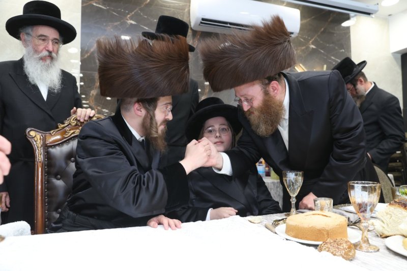 באדיבות המצלם