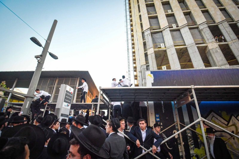 ארי קופרשטוק