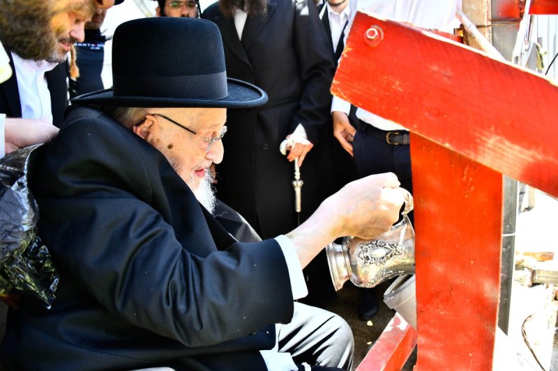 שוקי לרר