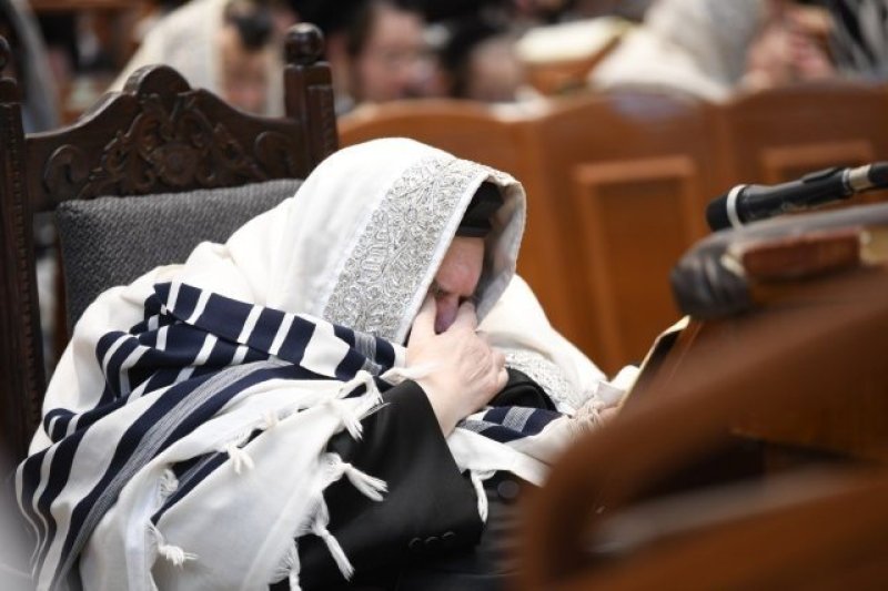 אנשיל בעק וא.מ.ש