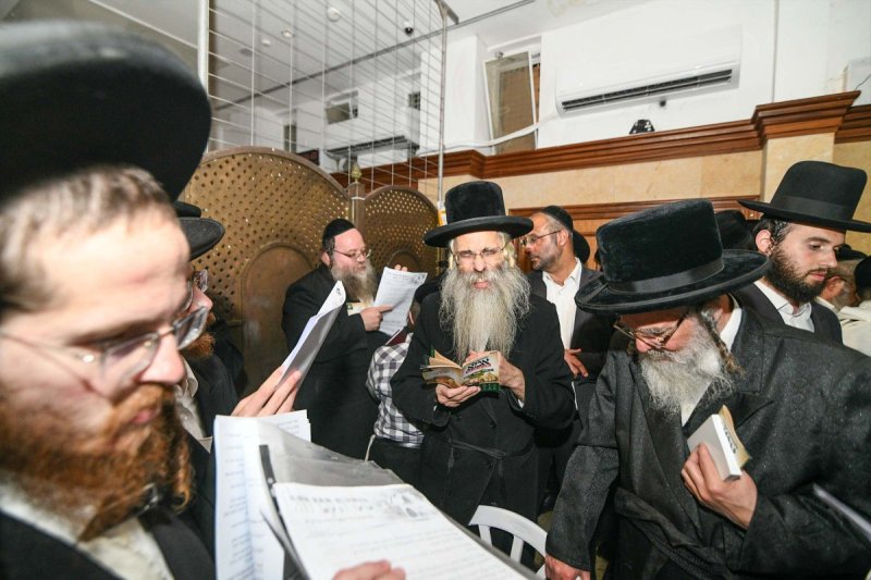 ארי קופרשטוק