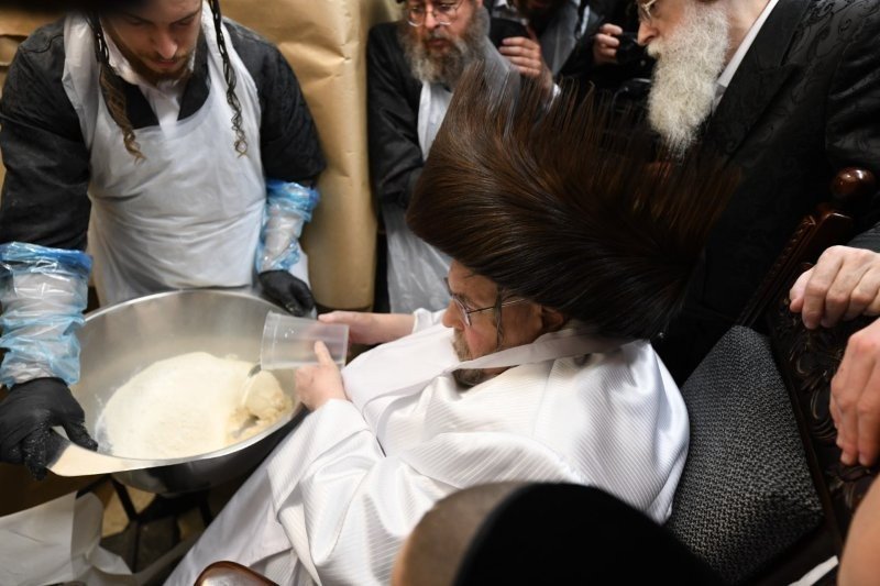 אנשיל בעק וא.מ.ש