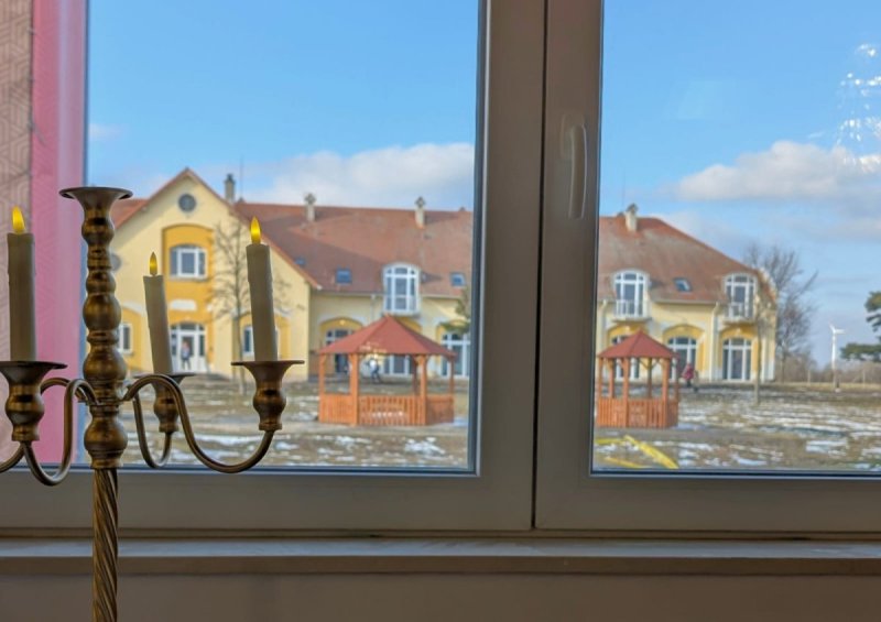 באדיבות המצלם