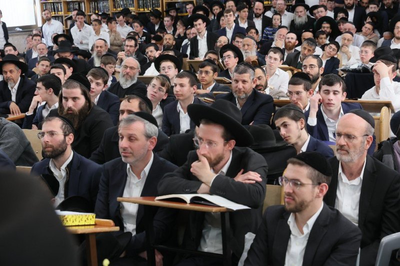 אברהם אבידן