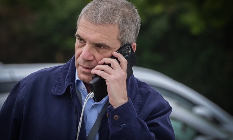 גל הירש על האיומים נגדו: "נחצו קווים אדומים" - פועלים להחזרת אלי כהן הי"ד