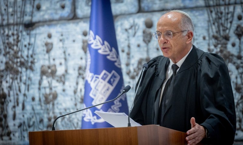 בומבך במתקפה חריפה על סולברג: "פגמים חמורים במינוי יועמ"ש ועדת הבחירות"